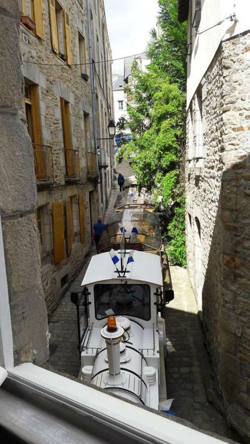 Stop 100M Du Port-Parking Gratuit A 5Mn Vannes Exterior foto